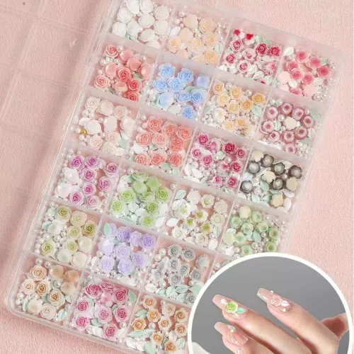 Charms Νυχιών 3D σε Κασετίνα 24 θέσεων
