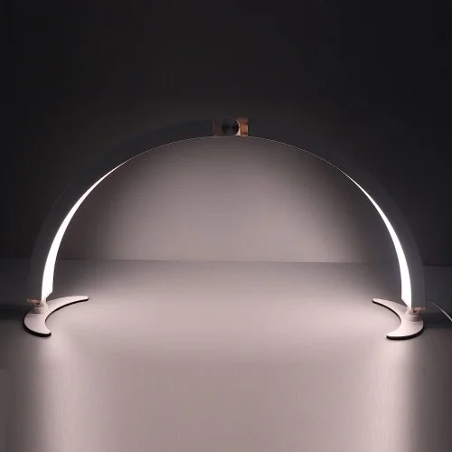 Επιτραπέζιο Led Φωτιστικό Half Moon Με control